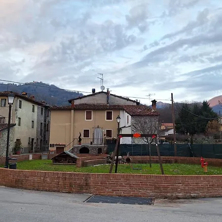 アパート La Barca Fiattone